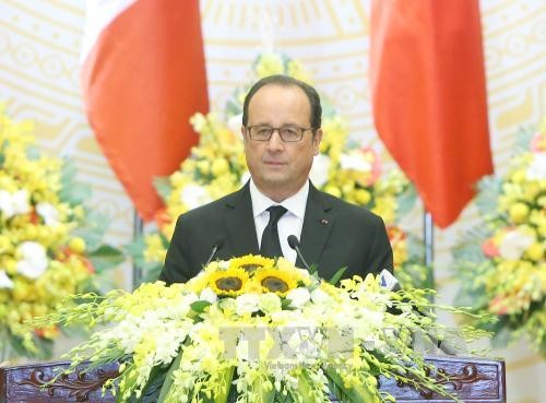 François Hollande à Ho Chi Minh-ville - ảnh 1